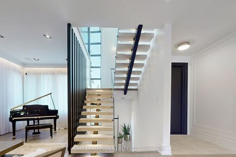 Photo 22 at 127 Ridley Boulevard, Nortown, Toronto