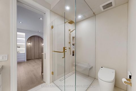 Photo 35 at 127 Ridley Boulevard, Nortown, Toronto