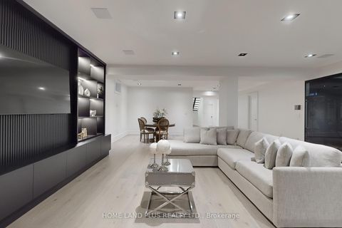 Photo 39 at 127 Ridley Boulevard, Nortown, Toronto