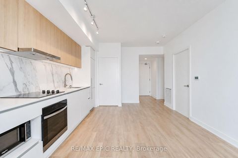 Photo 4 at 928 - 1100 Sheppard Avenue W, York University Heights, Toronto