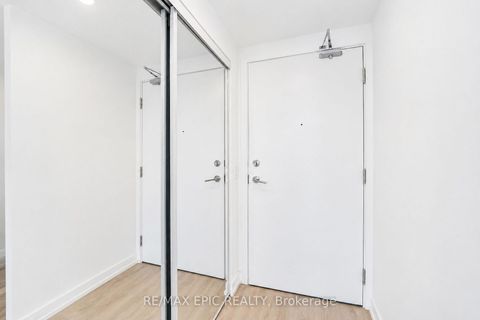 Photo 8 at 928 - 1100 Sheppard Avenue W, York University Heights, Toronto