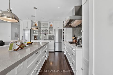 Photo 14 at 51 Greenfield Drive, City Centre West, Toronto