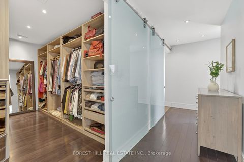 Photo 19 at 51 Greenfield Drive, City Centre West, Toronto