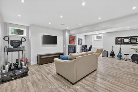 Photo 28 at 51 Greenfield Drive, City Centre West, Toronto