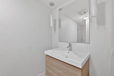Photo 32 at 51 Greenfield Drive, City Centre West, Toronto