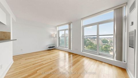 Photo 3 at 523 - 238 Bonis Avenue, Sullivan, Toronto