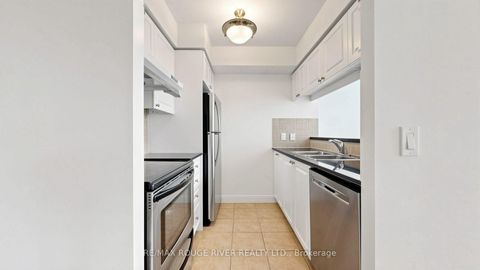 Photo 8 at 523 - 238 Bonis Avenue, Sullivan, Toronto