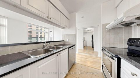 Photo 11 at 523 - 238 Bonis Avenue, Sullivan, Toronto