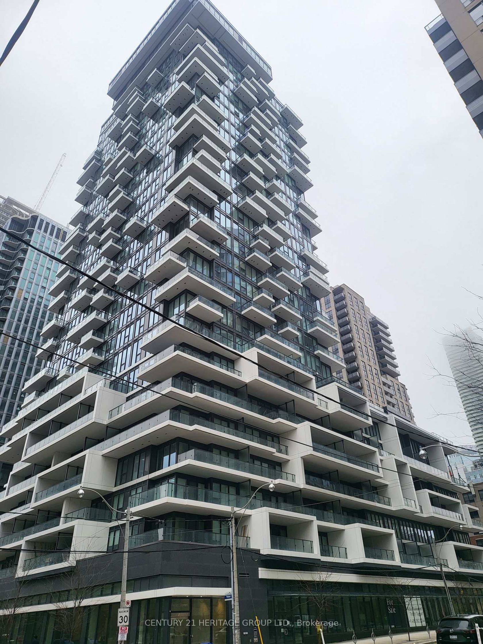 603 - 77 Shuter Street, Yonge Corridor, Toronto photo number 2