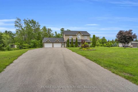 Photo 2 at 6 Audubon Way, Baldwin, Georgina