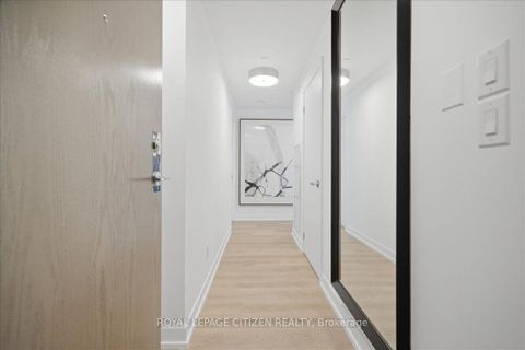 Photo 2 at 1911 - 21 Widmer Street, Waterfront Communities C1, Toronto