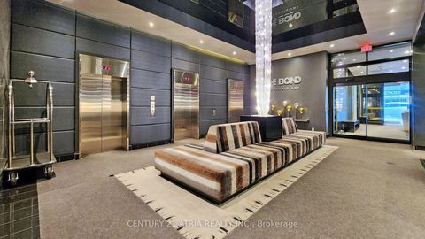 Photo 20 at 2404 - 290 Adelaide Street W, Waterfront Communities C1, Toronto