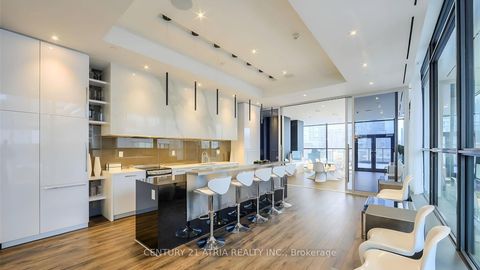 Photo 24 at 2404 - 290 Adelaide Street W, Waterfront Communities C1, Toronto
