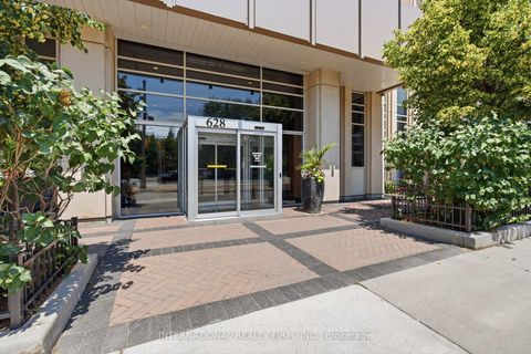 Photo 1 at 711 - 628 Fleet Street, Niagara, Toronto