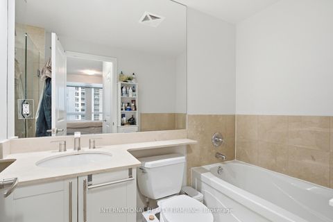Photo 25 at 711 - 628 Fleet Street, Niagara, Toronto
