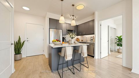 Photo 11 at 1914 - 7895 Jane Street, Concord, Vaughan
