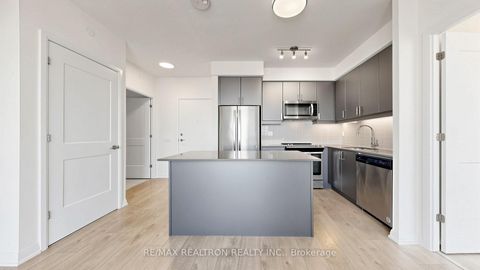Photo 16 at 1914 - 7895 Jane Street, Concord, Vaughan