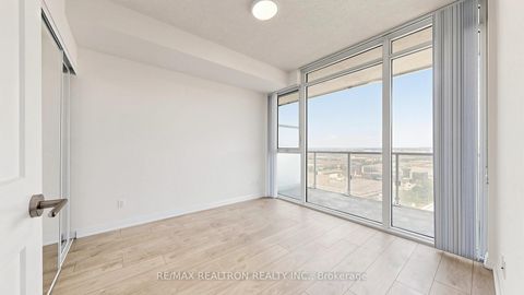 Photo 20 at 1914 - 7895 Jane Street, Concord, Vaughan