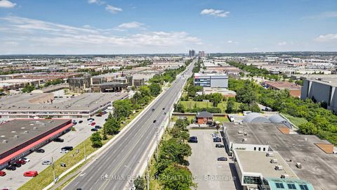 Photo 35 at 1914 - 7895 Jane Street, Concord, Vaughan