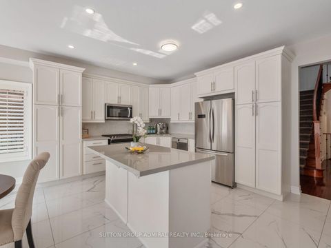 Photo 8 at 16 Craigvale Street, Patterson, Vaughan