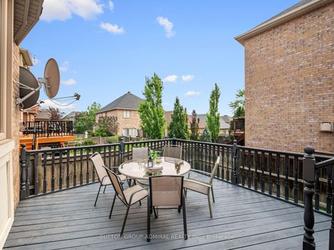 Photo 42 at 16 Craigvale Street, Patterson, Vaughan