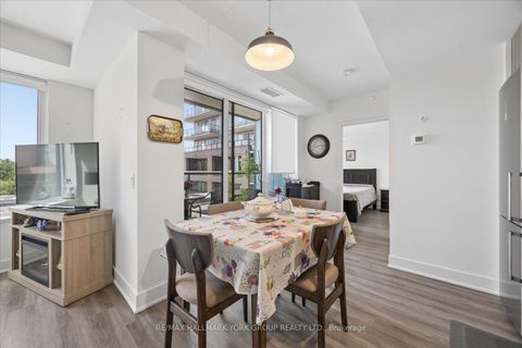 Photo 14 at 420 - 185 Deerfield Road, Central Newmarket, Newmarket
