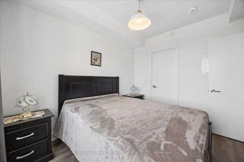 Photo 19 at 420 - 185 Deerfield Road, Central Newmarket, Newmarket