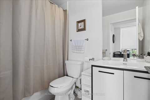 Photo 20 at 420 - 185 Deerfield Road, Central Newmarket, Newmarket