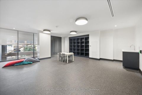 Photo 27 at 420 - 185 Deerfield Road, Central Newmarket, Newmarket