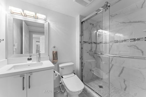 Photo 13 at 502 - 99 Cameron Street, Chinatown, Toronto