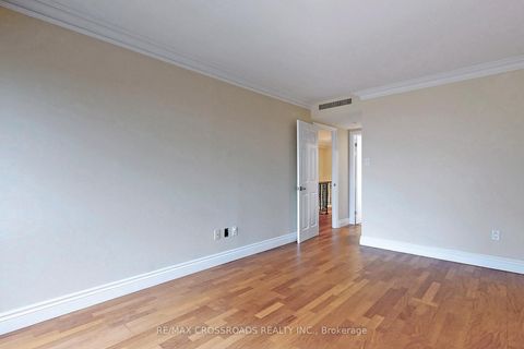 Photo 19 at Ph02 - 1001 Bay Street, Bay Street Corridor, Toronto