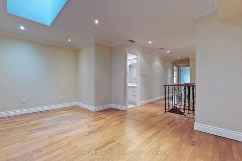 Photo 25 at Ph02 - 1001 Bay Street, Bay Street Corridor, Toronto