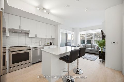 Photo 44 at 221 - 9000 Jane Street, Concord, Vaughan