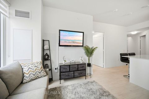 Photo 48 at 221 - 9000 Jane Street, Concord, Vaughan