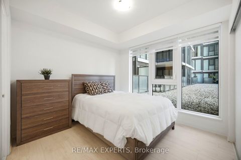 Photo 49 at 221 - 9000 Jane Street, Concord, Vaughan