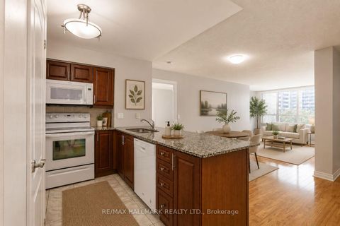 Photo 4 at 307 - 60 Disera Drive, Beverley Glen, Vaughan