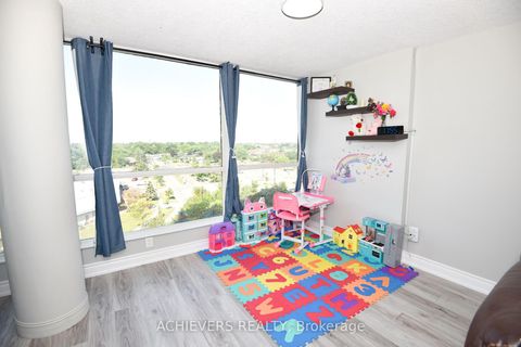 Photo 9 at 914 - 1 Rowntree Road, Jamestown, Toronto