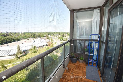 Photo 17 at 914 - 1 Rowntree Road, Jamestown, Toronto