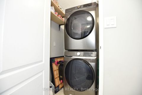 Photo 32 at 914 - 1 Rowntree Road, Jamestown, Toronto