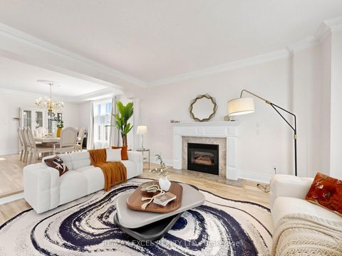Photo 6 at 16 Frybrook Crescent, Bayview Hill, Richmond Hill