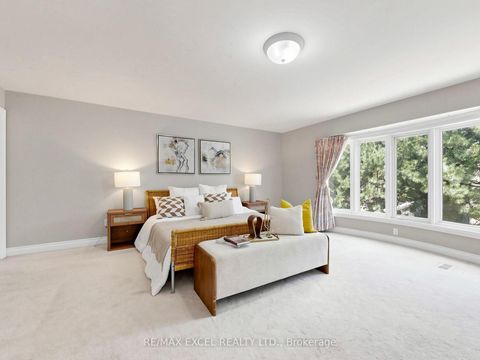 Photo 28 at 16 Frybrook Crescent, Bayview Hill, Richmond Hill
