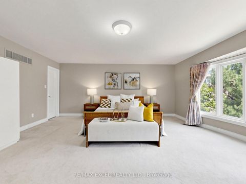 Photo 29 at 16 Frybrook Crescent, Bayview Hill, Richmond Hill