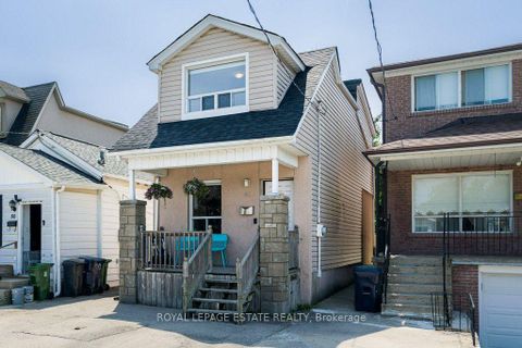 Photo 1 at 82 August Avenue, Oakridge, Toronto