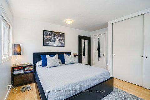 Photo 15 at 82 August Avenue, Oakridge, Toronto