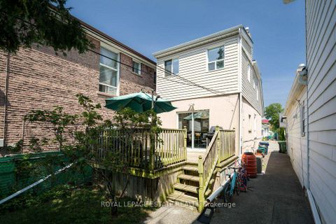 Photo 34 at 82 August Avenue, Oakridge, Toronto