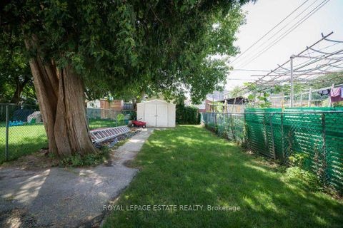 Photo 36 at 82 August Avenue, Oakridge, Toronto