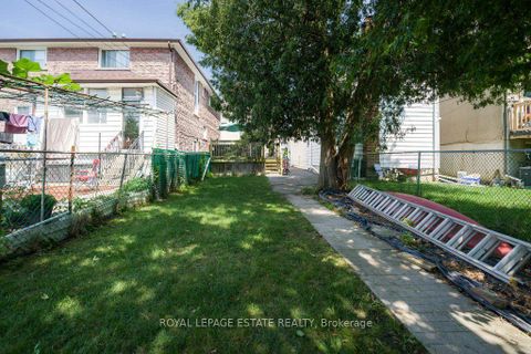 Photo 38 at 82 August Avenue, Oakridge, Toronto