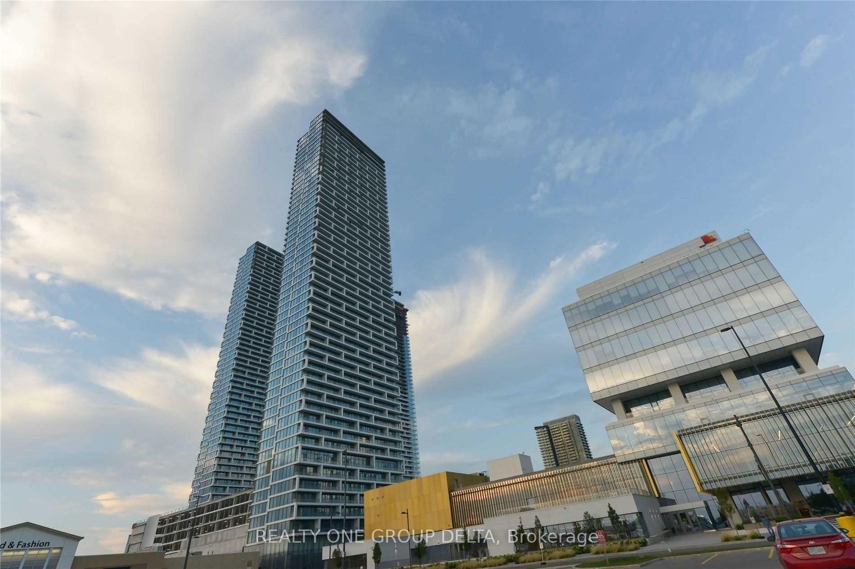 4002 - 898 Portage Parkway, Vaughan Corporate Centre, Vaughan photo number 2