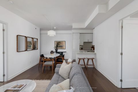 Photo 10 at 610 - 156 Portland Street, Waterfront Communities C1, Toronto