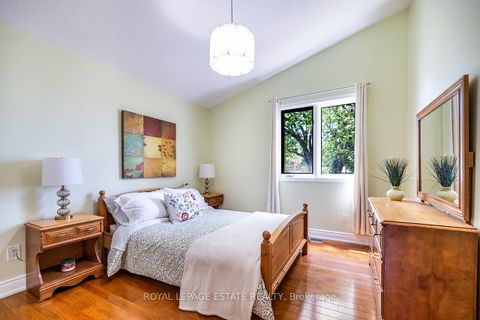 Photo 14 at 103 Aylesworth Avenue, Cliffside, Toronto